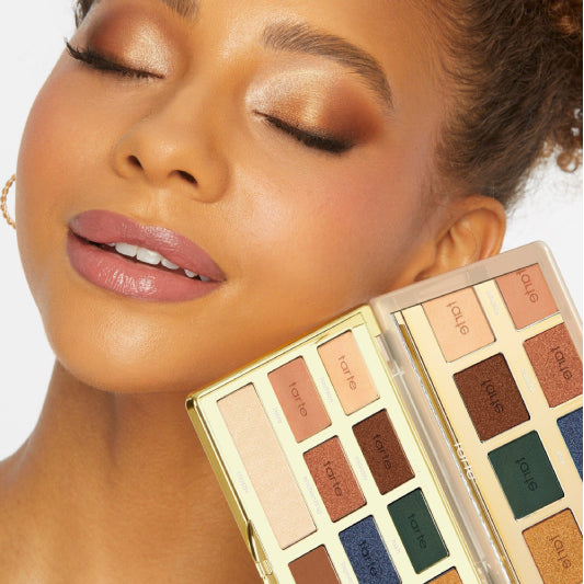 Tarte glamazon eye shadow palette